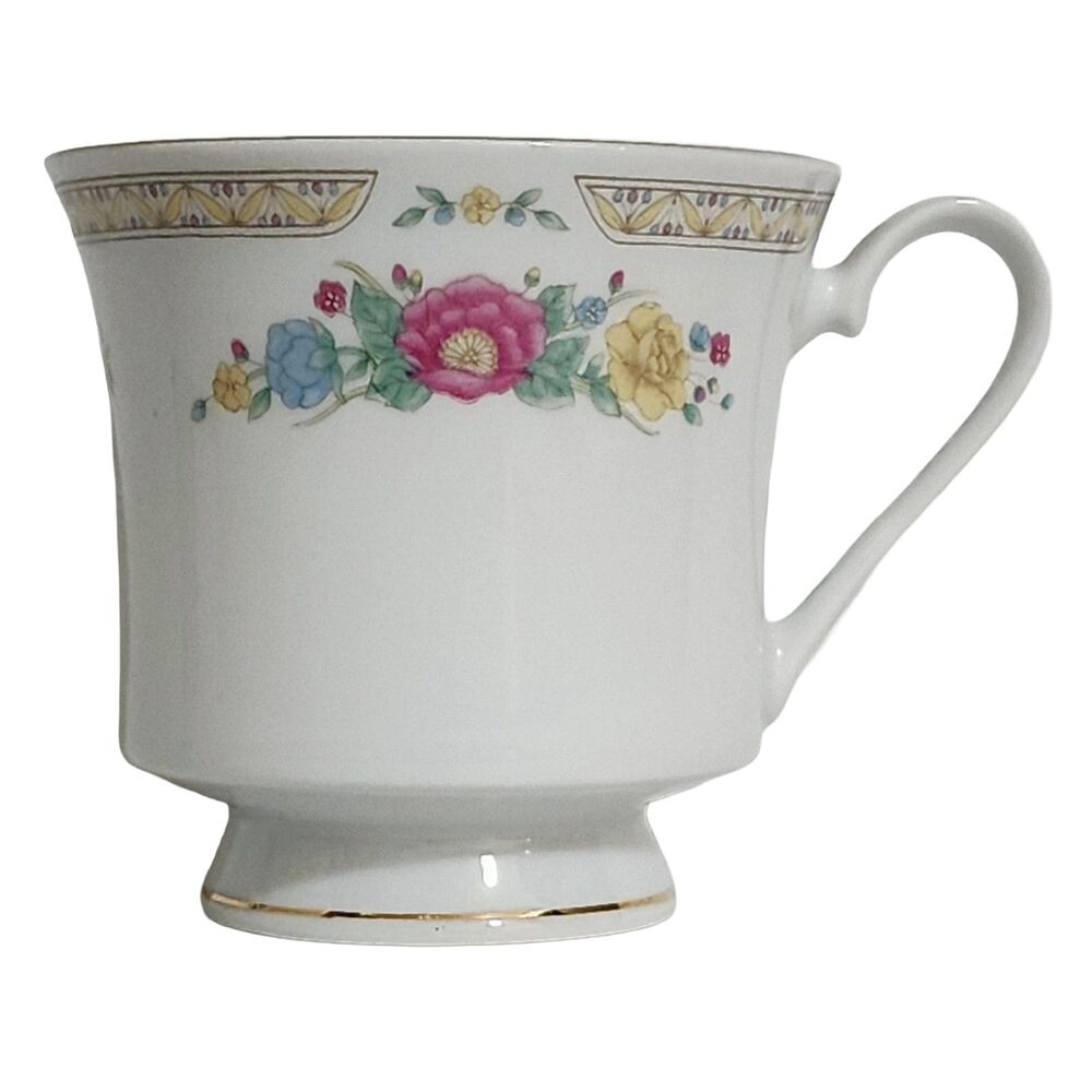 Crown Ming Fine China Tranquility Footed Cup White Floral Jian Shiang